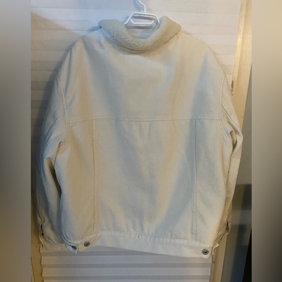 H&M White jean jacket coat. - Picture 2 of 4